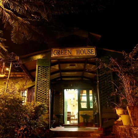 Green House ナラタニヤ エクステリア 写真